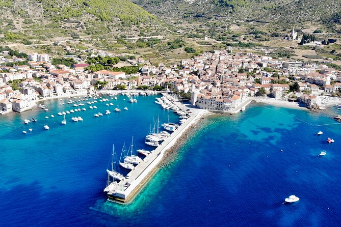 Blue cave, Mamma Mia and Hvar, 5 islands speedboat tour - Stiniva Cove means swimming from the boat