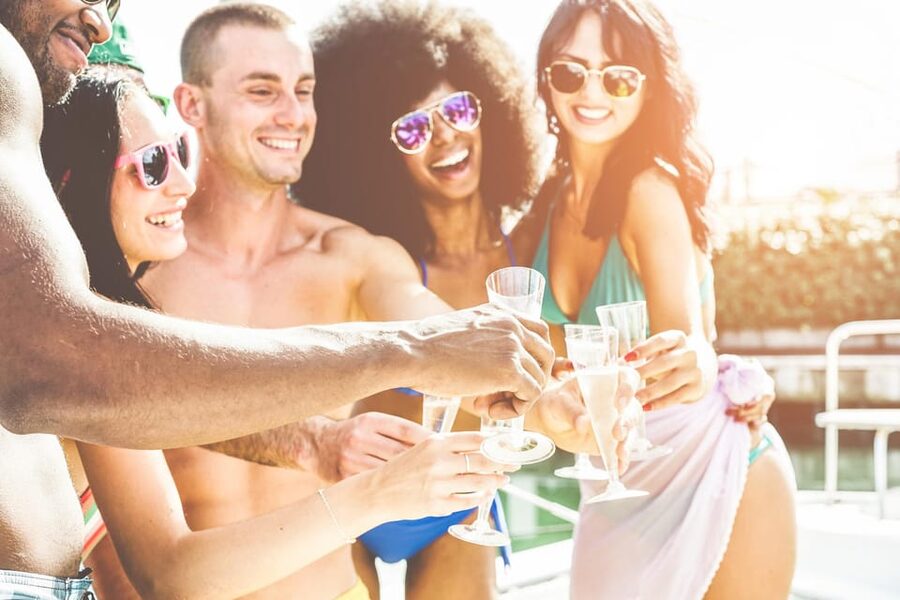 Boat Party to the Beach with Swimming Stops, DJ and Open Bar - The open bar and what it adds to the price