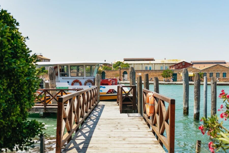 Boat Trip: Glimpse of Murano, Torcello & Burano Islands - Practical Tips for a Smoother Day