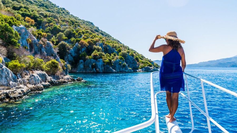 Bodrum: Orak Island Boat Tour with Swim Stops and Lunch - A spacious boat with sun and shade