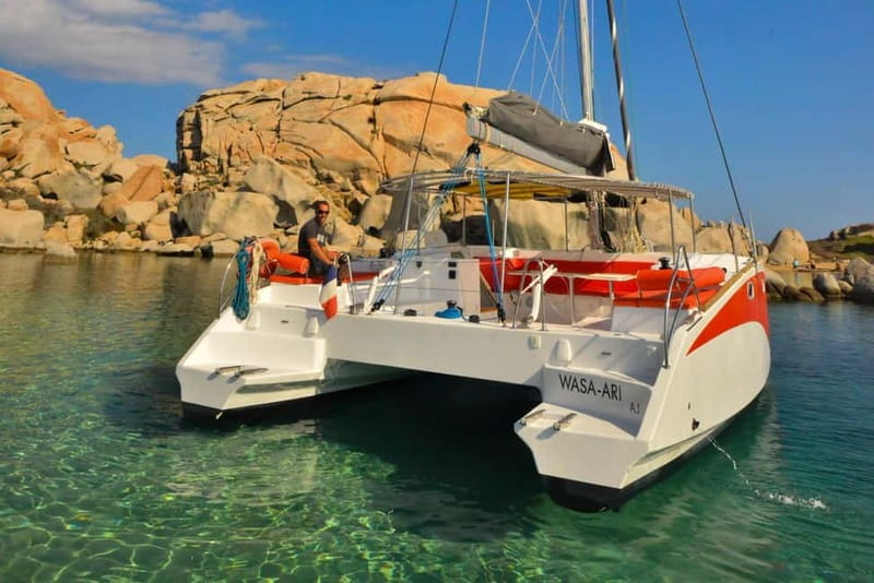 Bonifacio: Catamaran trip with snorkeling at the Lavezzi Islands - What makes the catamaran better than a basic boat ride