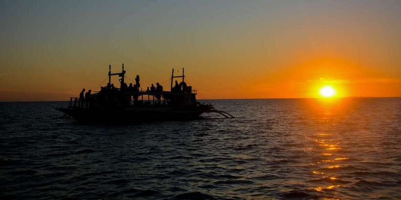 Boracay: Sunset Cruise with Water Activities - Who should book this cruise?
