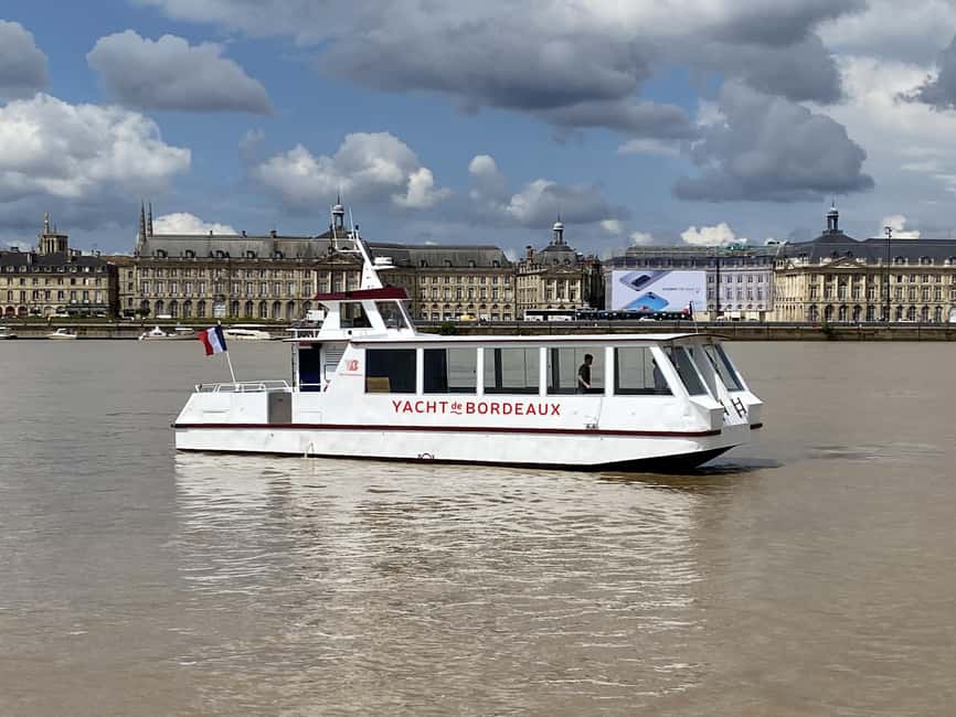 Bordeaux: River Garonne Cruise with Glass of Wine and Canelé - Beyond the center toward the Nouveau Stade
