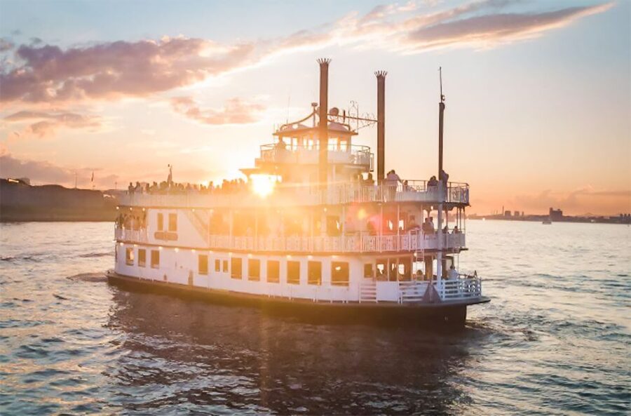 Boston: Boston Harbor Sunset Cruise - Who will enjoy this cruise most