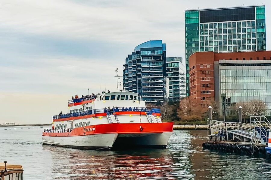 Boston: Boston Harbor Sunset Cruise - The commentary, history, and harbor views