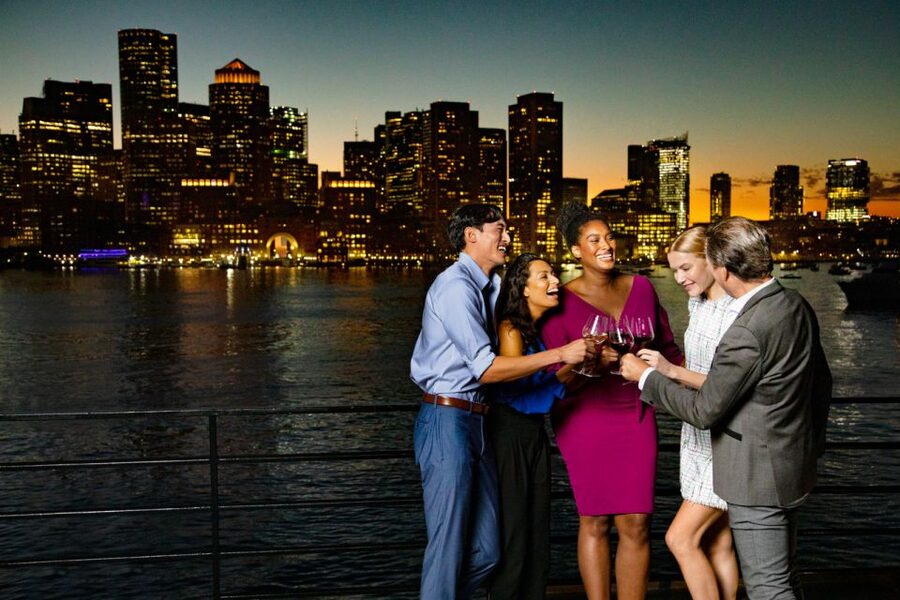 Boston: City Cruises Sunset Skyline Cruise with Commentary - Starting at Long Wharf North
