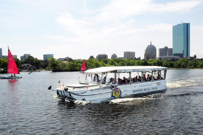 Boston Duck Boat Sightseeing City Tour with Cruise Along Charles River - Boston Common, the Public Garden, and Beacon Hill