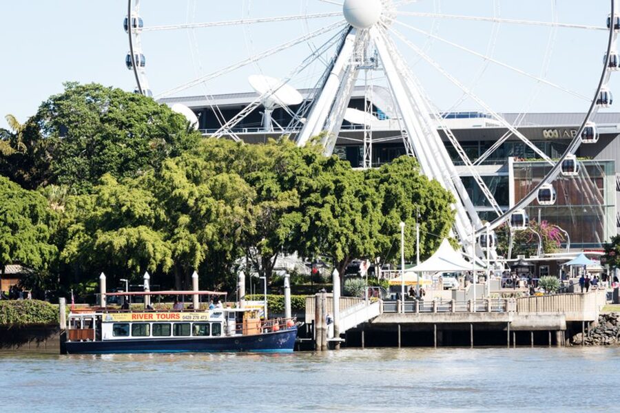 Brisbane: Cruise to Lunch Package: 10:30am-2pm (3.5hr) - The keg tapping and beer tasting
