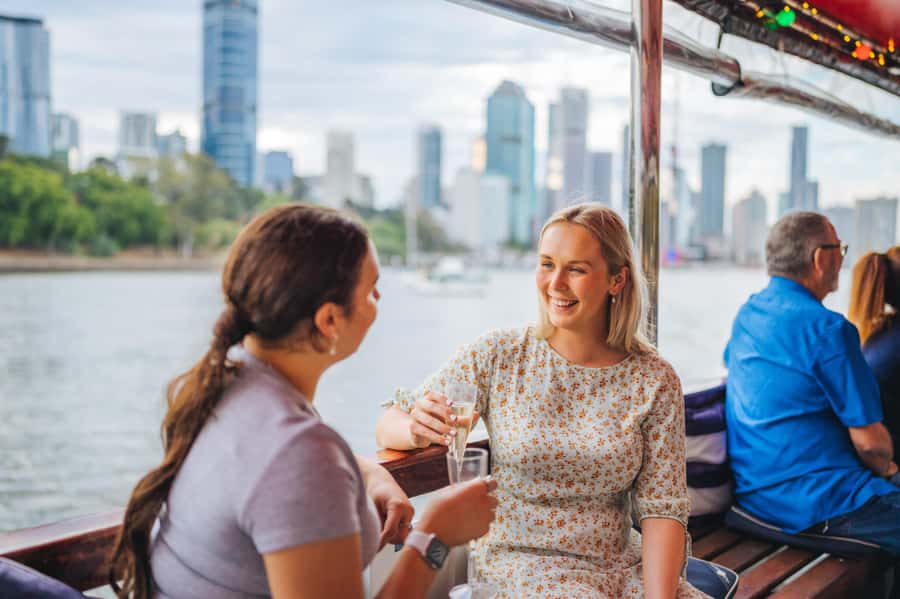 Brisbane: Midday 1.5-Hour Sightseeing Cruise 12.30pm-2.00pm - New Farm Park and the quieter river bends