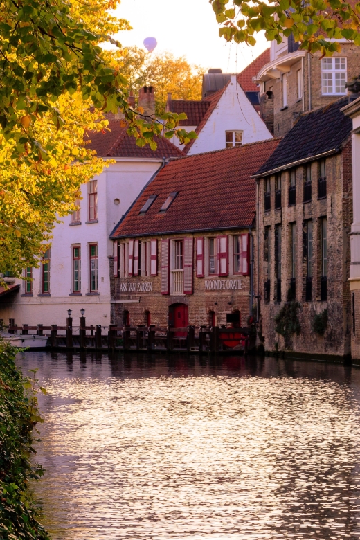 Bruges: Guided Tour & Boat Ride with Optional Beer Tasting - Burg Square and Market Square