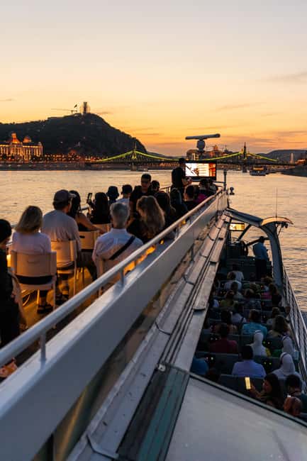 Budapest: 1-Hour Evening Sightseeing Cruise with Drink - Why Budapest looks best from the Danube