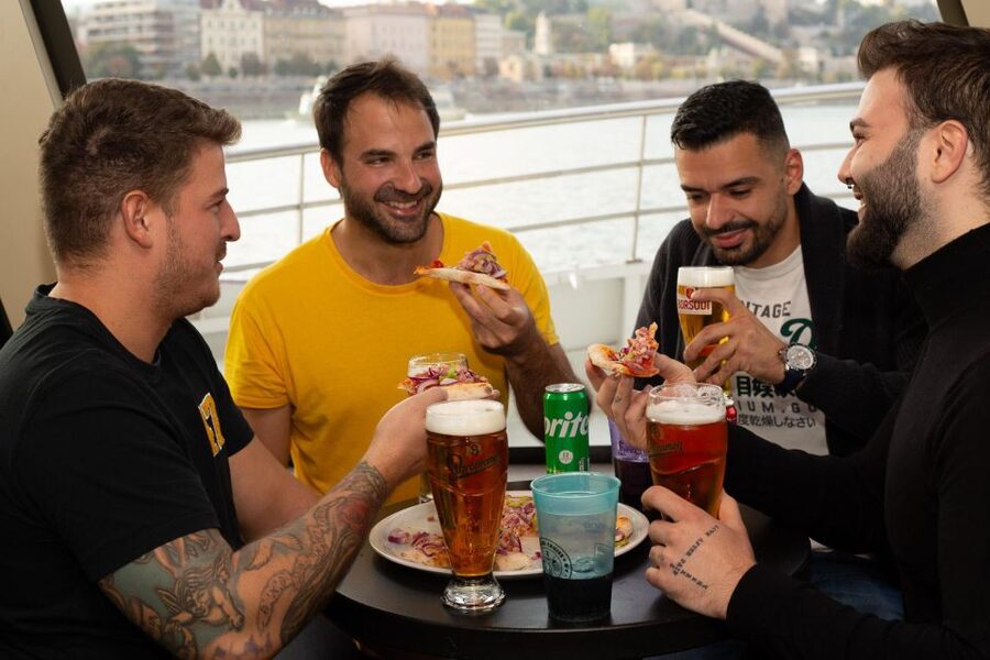 Budapest: Catamaran Pizza Cruise - Choosing between daytime, sunset, and night departures