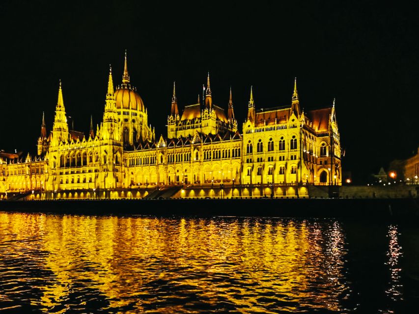 Budapest: City Highlights Sightseeing Cruise - Following the route from Margaret Bridge to Parliament