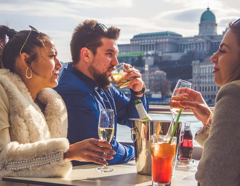 Budapest: Unlimited Drink Cruise - The Chain Bridge and Margaret Bridge