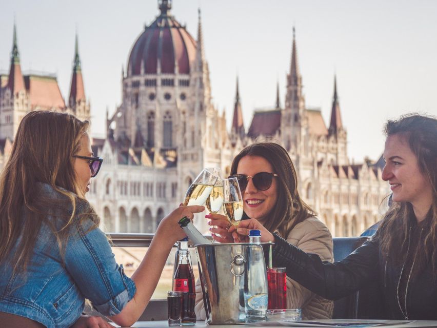 Budapest: Unlimited Prosecco and Wine Sightseeing Cruise - Dock 11 beside Elizabeth Bridge