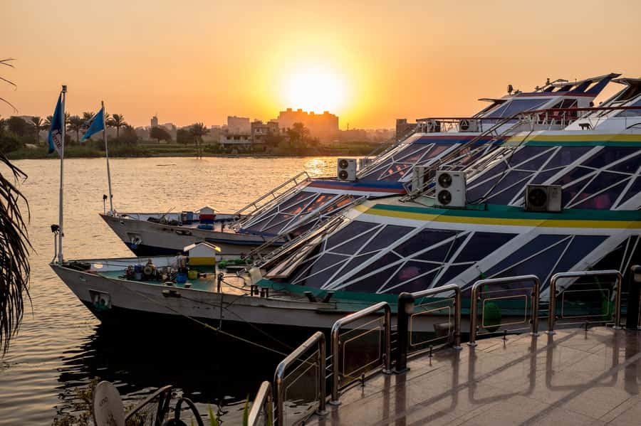 Cairo: Nile Sunset Dinner Cruise, Show & Optional Transfer - Getting to the boat and starting the evening