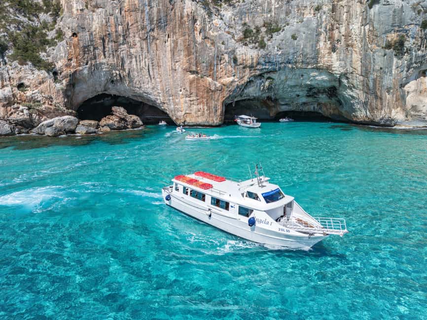 Cala Gonone: Grotta Bue Marino & Cala Luna Beach Boat Trip - Cruising the Gulf of Orosei