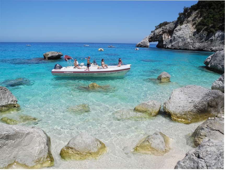 Cala Gonone: Gulf of Orosei Dinghy Cruise with Swim Stops - Caves, cliffs, and the first stretch south