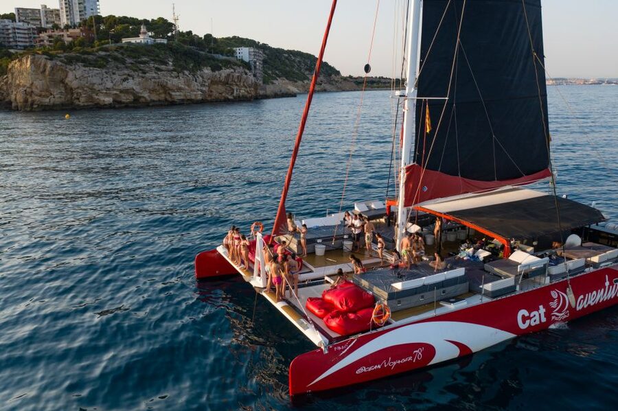 Cambrils: Catamaran Cruise with Drinks and BBQ Lunch Option - Key points at a glance