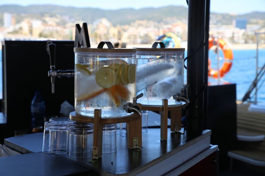 Cambrils: Catamaran Cruise with Drinks and BBQ Lunch Option - Food, BBQ, and the drink selection