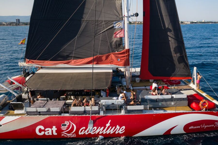 Cambrils: Catamaran Cruise with Drinks and BBQ Lunch Option - Finding the boat in Cambrils