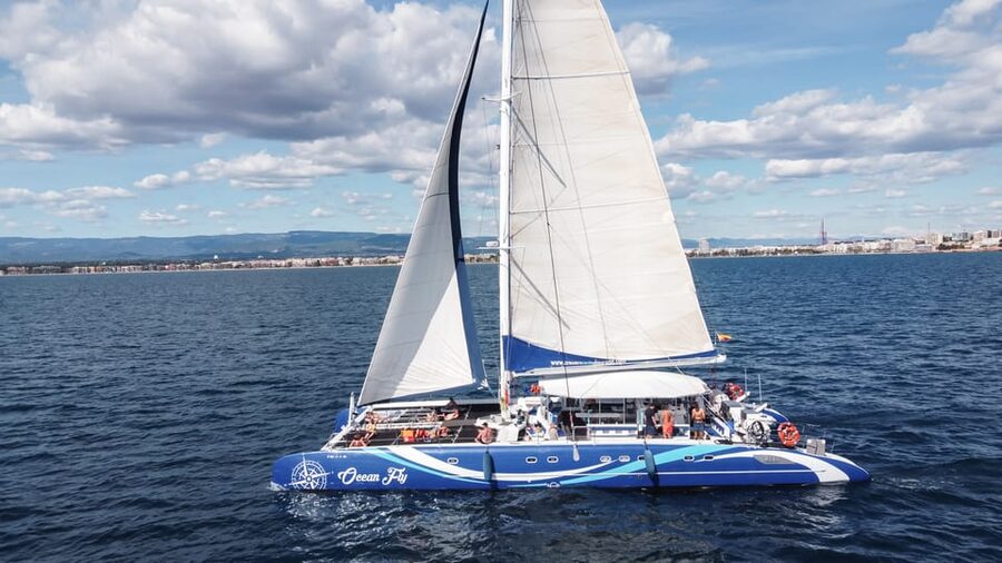 Cambrils: Costa Daurada Sail Catamaran Cruise - Key points before you book