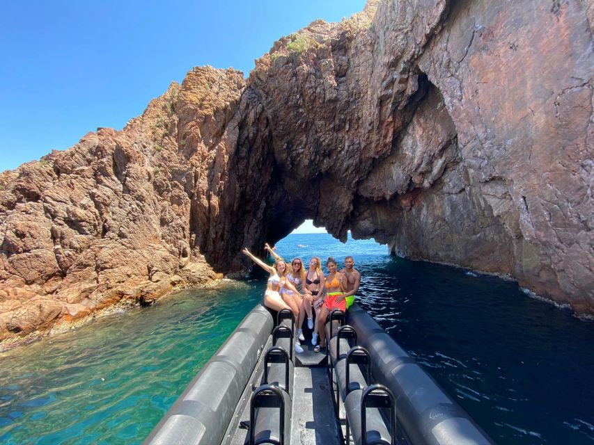 Cannes: Estérel Massif Boat Excursion - Mandelieu-La Napoule and the first coastal views