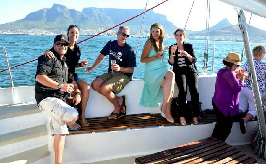 Cape Town: 1-Hour Pre-Sunset Champagne Cruise - The first view: Cape Town from the Atlantic