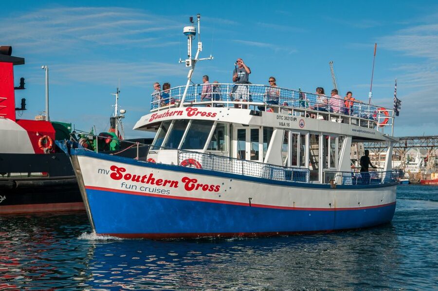 Cape Town: 30 Minute Harbour Boat Cruise with Seal Watching - Finding the departure point at Quay 5