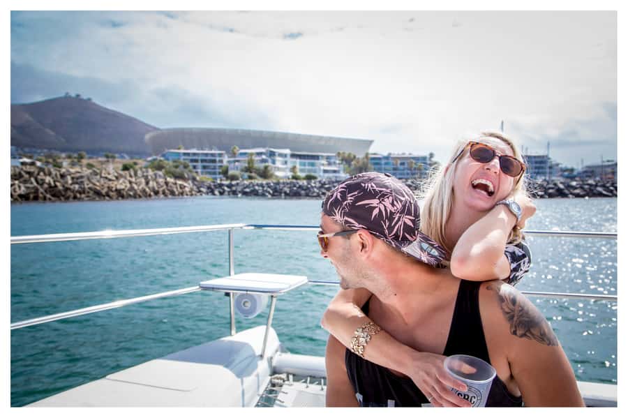 Cape Town: Scenic 1-Hour Coastal Catamaran Cruise - The first views of Table Mountain and the harbor