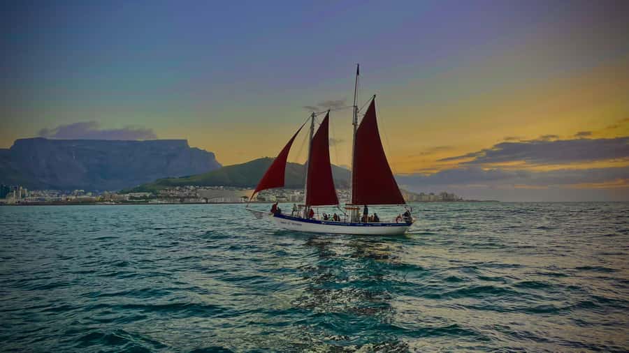 Cape Town: Sunset Cruise from V&A Waterfront with Bubbly - Key points to know before sailing