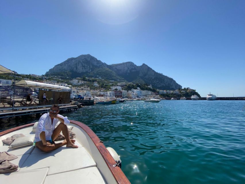 Capri: Island and Grottos Boat Cruise with Snacks and Drinks - What the $71 price really gets you