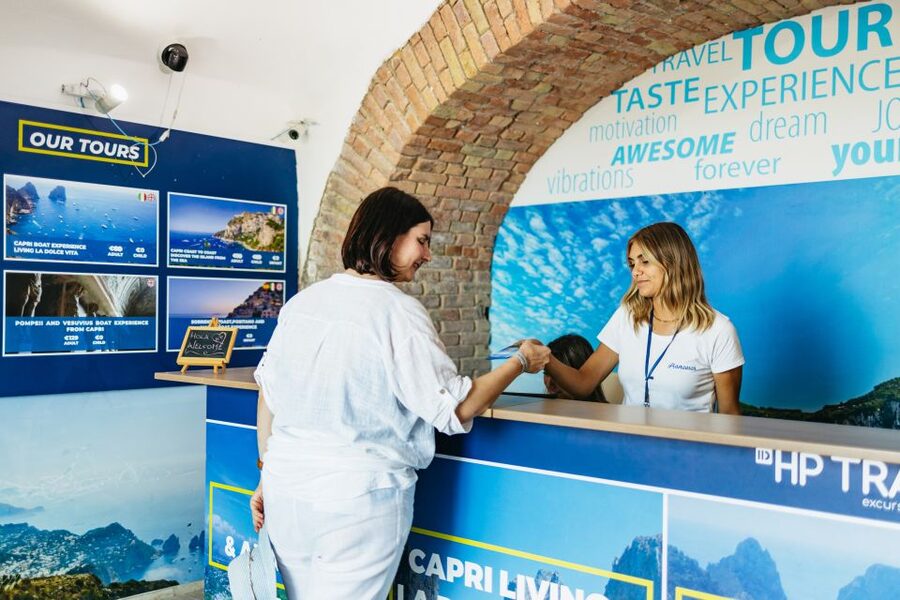 Capri: Island Boat Trip with Grottos - Punta Carena Lighthouse and the Baths of Tiberius