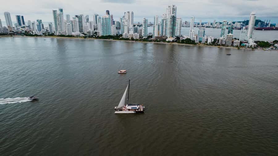 Cartagena de Indias: 2-Hour Sunset Cruise - Drinks, appetizers, and the real value at $31