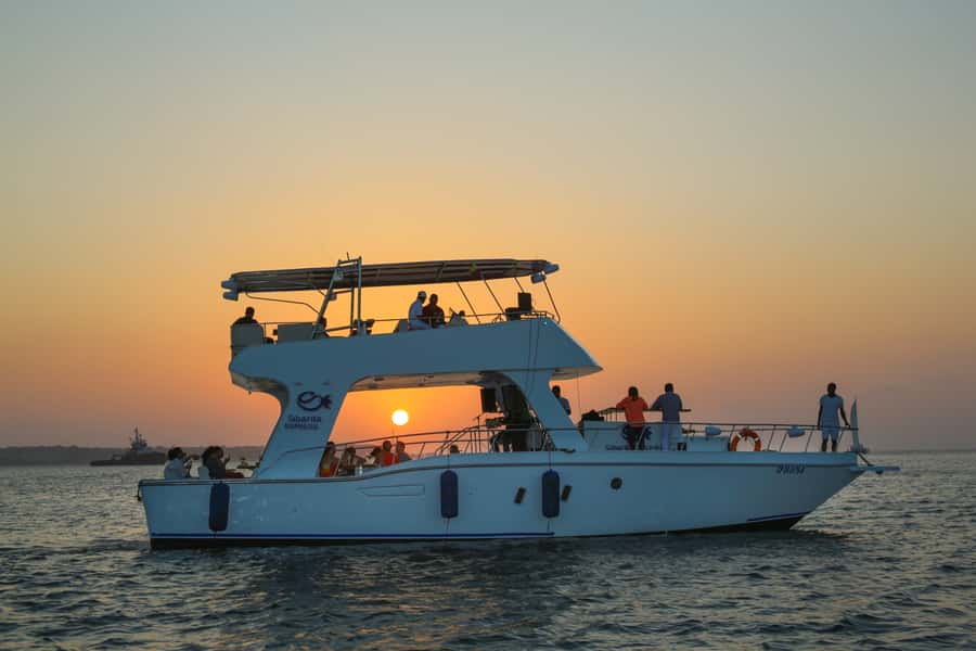 Cartagena: Sunset Cruise with Open Bar - Boat comfort, seating, and the party level