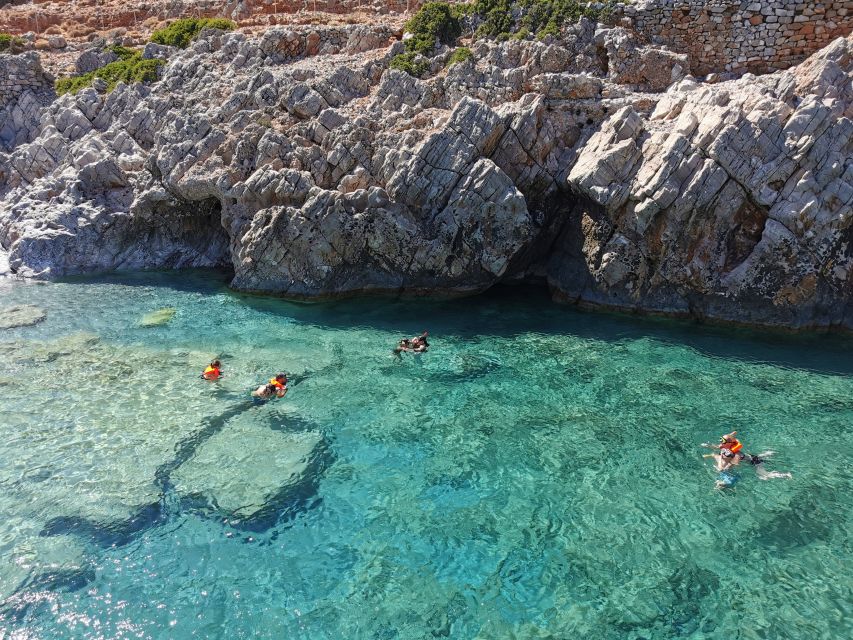 Chania: Menies Beach & Chironisia Bay Cruise with Snorkeling - How weather can change the experience