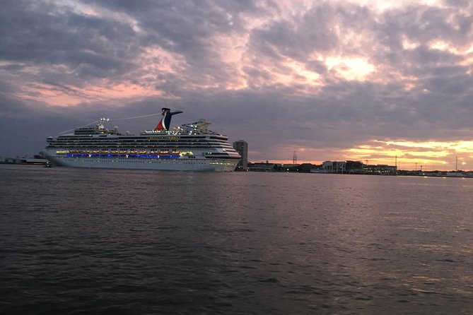 Charleston Harbor Sunset Cruise - Why a Charleston sunset looks better from the water