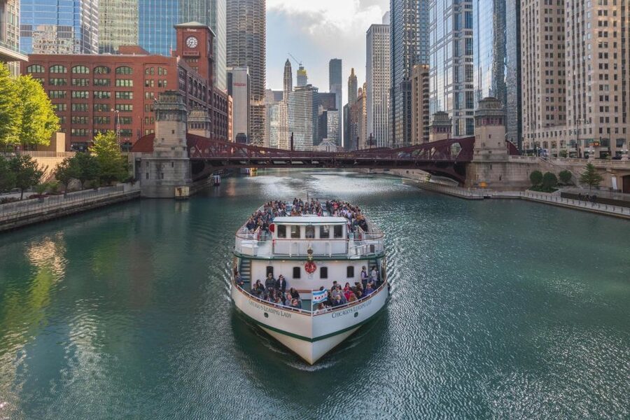 Chicago: Architecture Center Cruise on Chicago's First Lady - Is $57 a fair price?