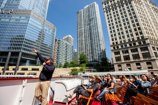 Chicago Architecture River Cruise - Seats, views, drinks, and cold weather