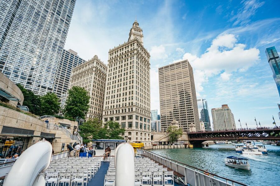 Chicago River: 1.5-Hour Guided Architecture Cruise - The north branch and modern Chicago