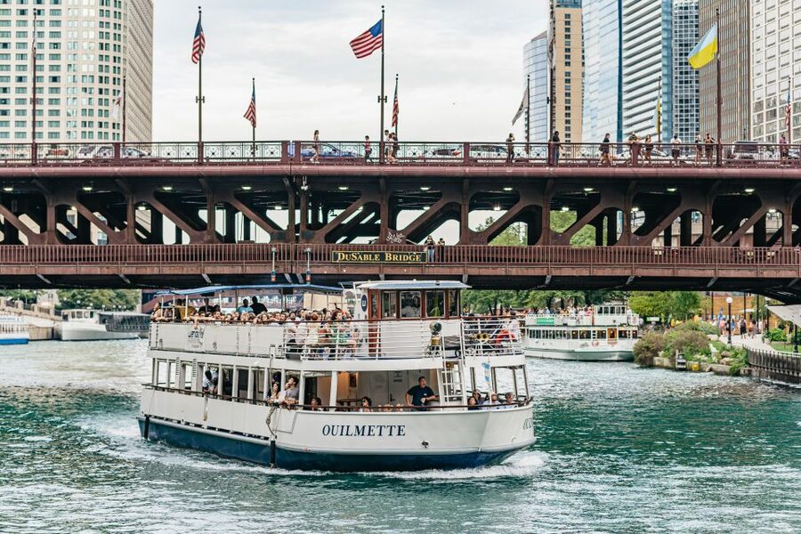 Chicago River: 1.5-Hour Guided Architecture Cruise - The south branch, Willis Tower, and the Board of Trade