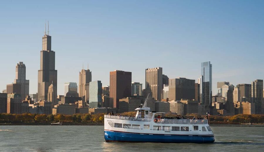 Chicago: Shoreline Lake Michigan Skyline Cruise - What the $32 price gets you