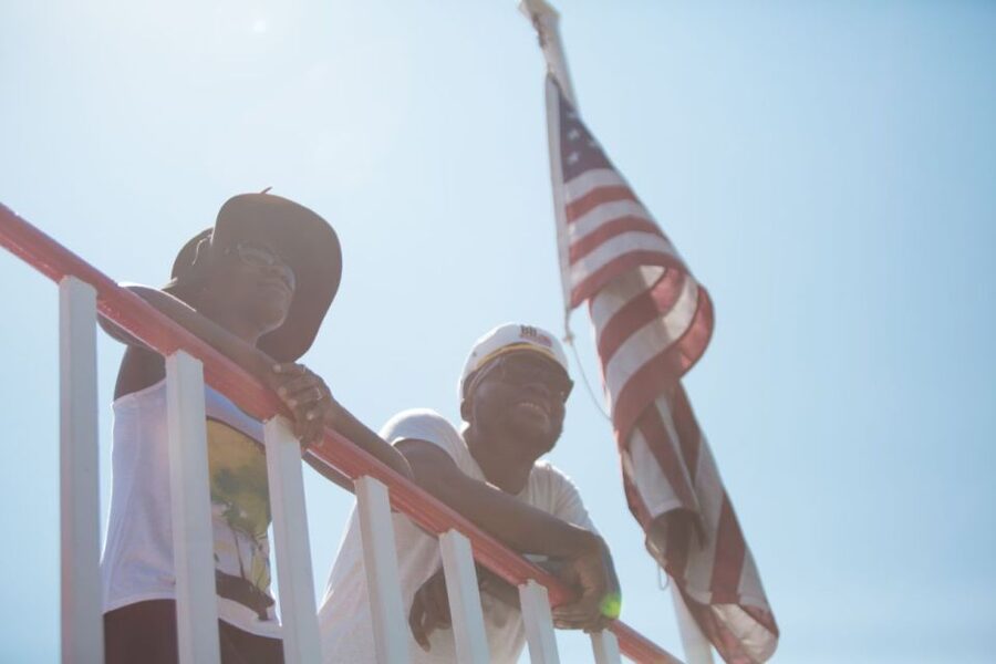 Cincinnati: Historic Sightseeing Cruise - Choosing Between the Upper Deck and Indoor Seating