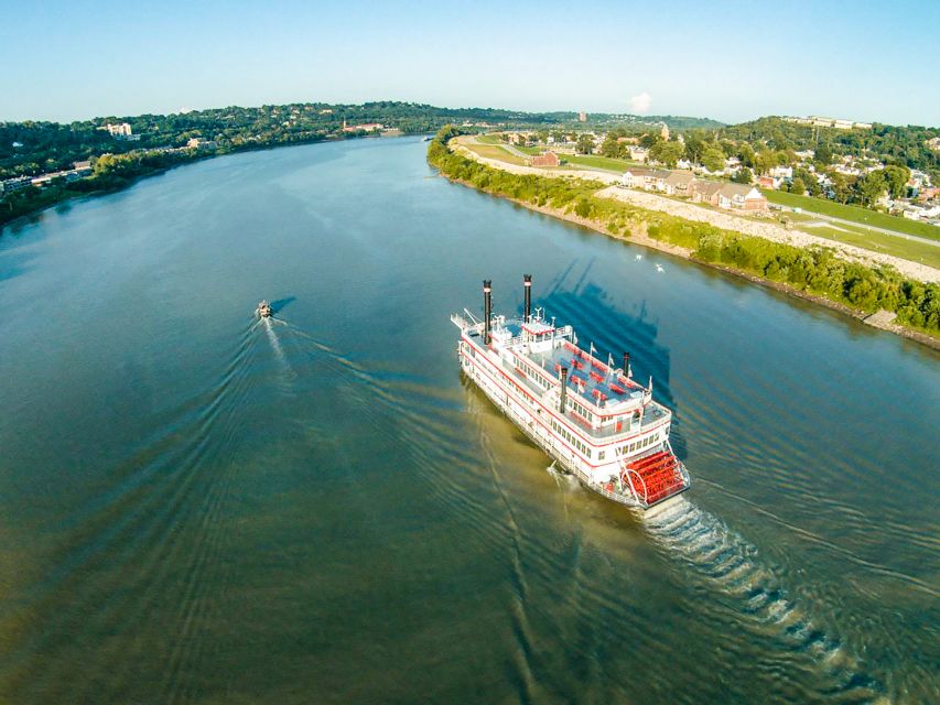 Cincinnati: Riverboat Cruise with Lunch and Entertainment - Lunch from salad to dessert