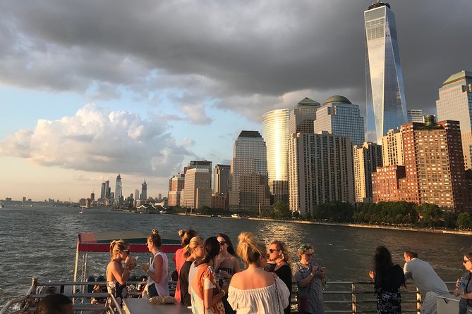 Circle Line: 2hr - New York City Harbor Lights Cruise - Booking, weather, and cancellation details