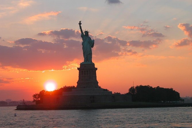 Circle Line: 2hr - New York City Harbor Lights Cruise - The Statue of Liberty is the night’s main event