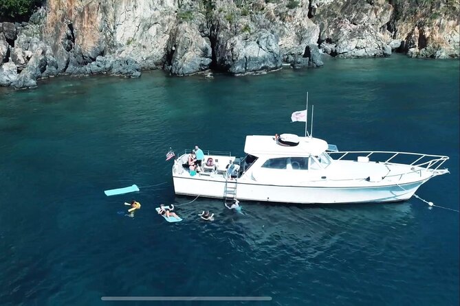 Circle the Island of St. John | Lunch stop at Lime Out (Taco Boat) - Lovango Beach Club or one more relaxed swim
