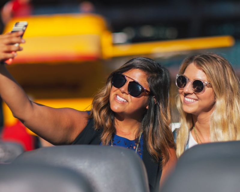 City Cruises Chicago: 75-min Speedboat Architecture Cruise - Starting at Navy Pier with the city in front of you