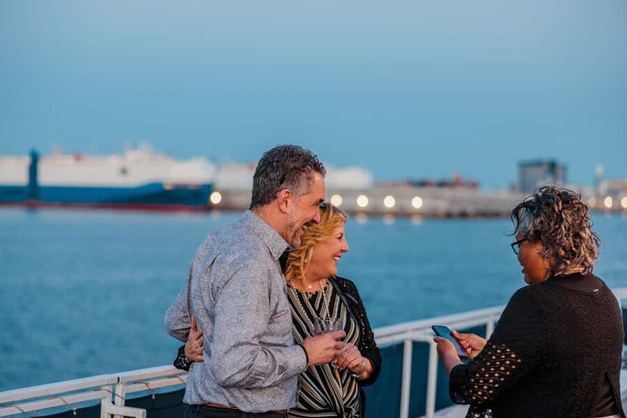 City Cruises Norfolk: Lunch, Brunch, or Dinner Buffet Cruise - What You May Find on the Dinner Buffet
