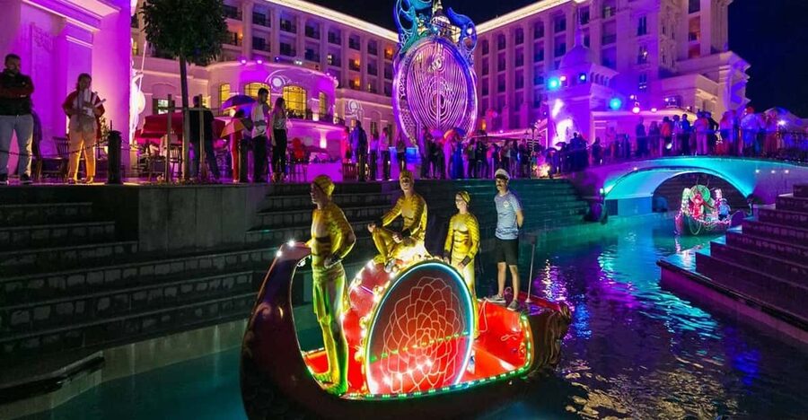 City of Side: Land of Legends Transfer & Boat Parade Show - Leaving Side by hotel minibus